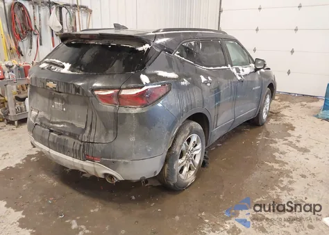 2021 Chevrolet Blazer Awd 2Lt z USA, uszkodzony, nr VIN 3GNKBHRS2MS509583